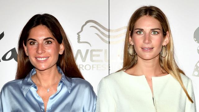 Lourdes Montes junto a su hermana, Sibi, en una imagen tomada en un acto público, en 2019.