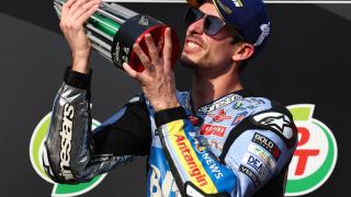 Álex Márquez celebra el segundo puesto en el GP de Tailandia de MotoGP.