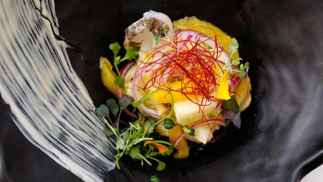 Plato de ensalada malagueña.