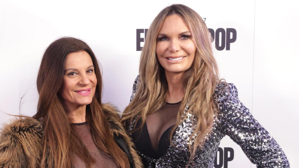 Yolanda Berrocal junto a su amiga Sonia Monroy en un evento.