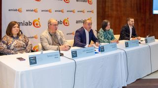 Presentación de la memoria anual de Amiab.