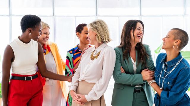 Grupo de mujeres empresarias.