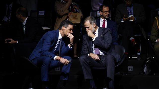 Pedro Sánchez y el rey Felipe VI este lunes en la inauguración del Mobile World Congress 2025 en Barcelona.