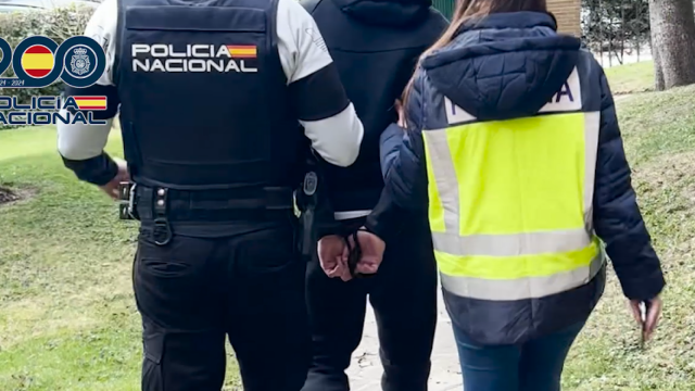 Uno de los grafiteros detenidos.
