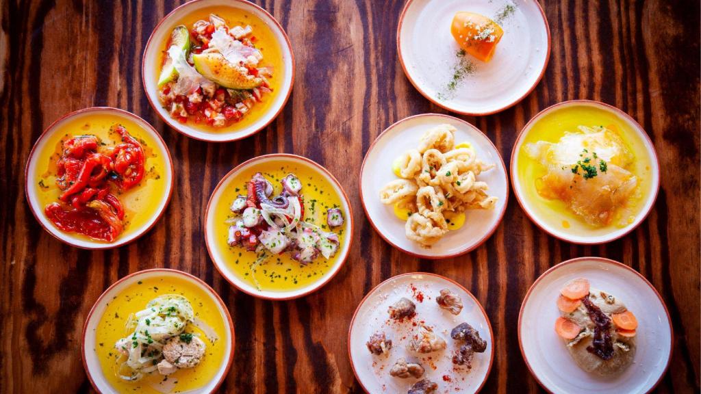 Algunos platos de Lamelas.