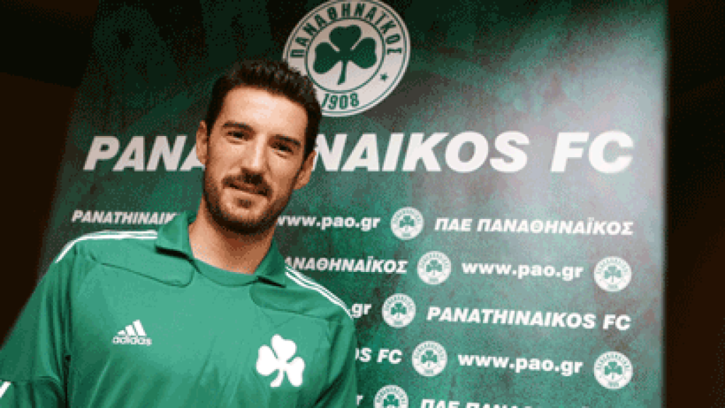 Toché, durante su presentación oficial en el Panathinaikos.