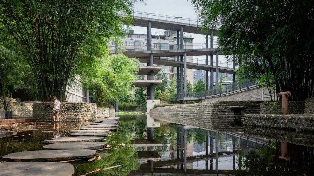 Paisaje captado desde el interior del West Village, en Chengdu. Foto:  Qian Shen