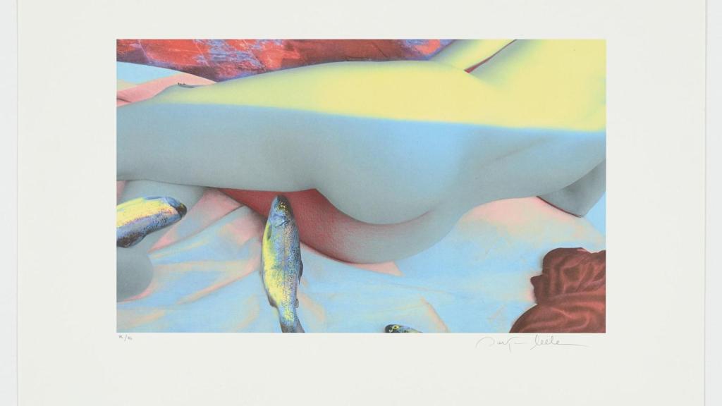 OUKA LEELE: El espejo de Venus tiene escamas (flecha).