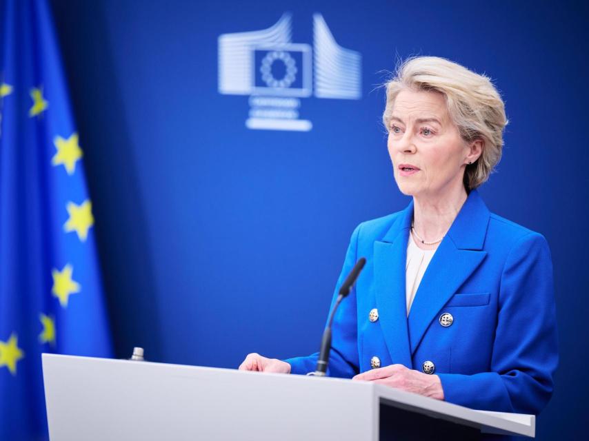 La presidenta de la Comisión, Ursula von der Leyen, durante su rueda de prensa de este martes en Bruselas