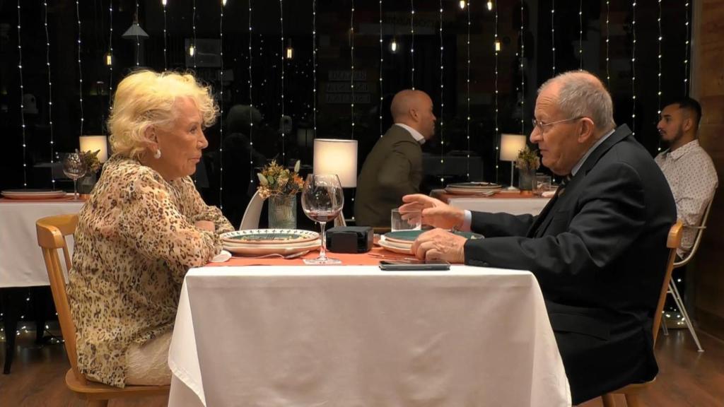 Diego y María Teresa durante su cita en 'First Dates'