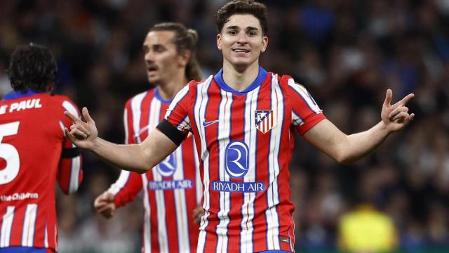 Julián Álvarez celebra el gol en el Bernabéu.