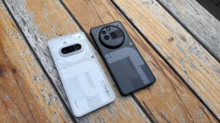 Nothing Phone (3a) Pro y Phone (3a) (der-iz)