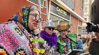 A Coruña homenajea a la Paca, la choqueira de los Carnavales 2025