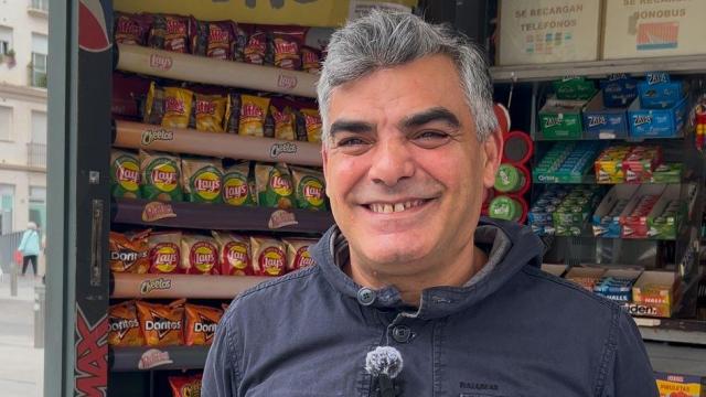 José Hidalgo, quiosquero de la Plaza de la Encarnación.