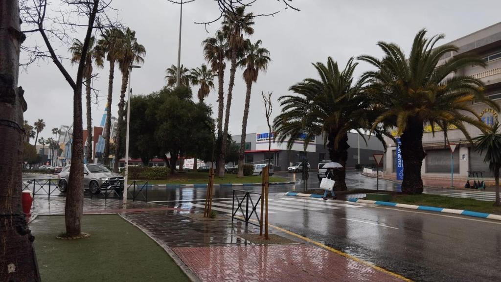Una calle de Torrevieja este miércoles 5 de marzo, municipio afectado por las lluvias.