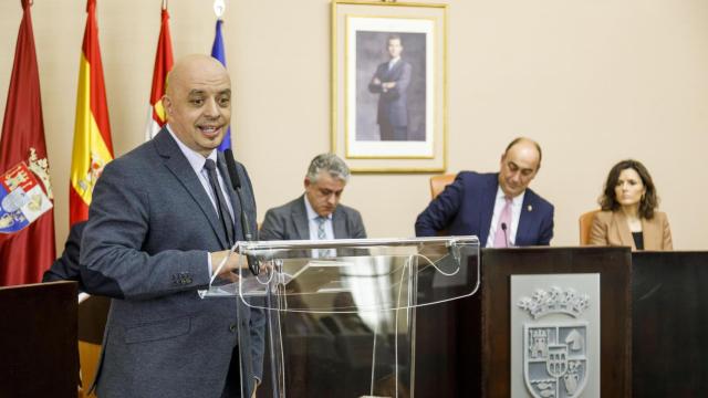 El poeta y escritor Juan Antonio González Iglesias