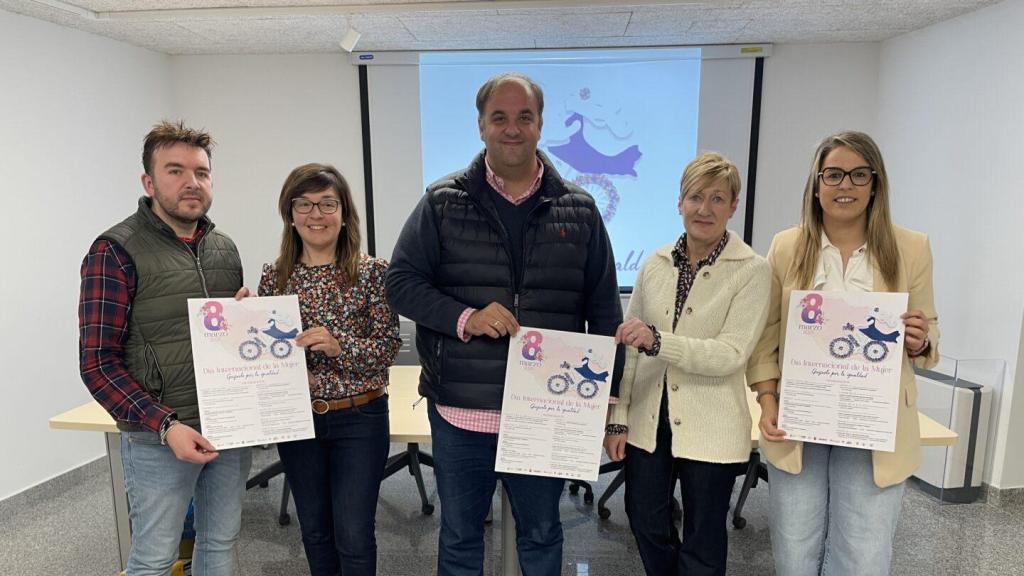 Presentación cartel 8-M Guijuelo