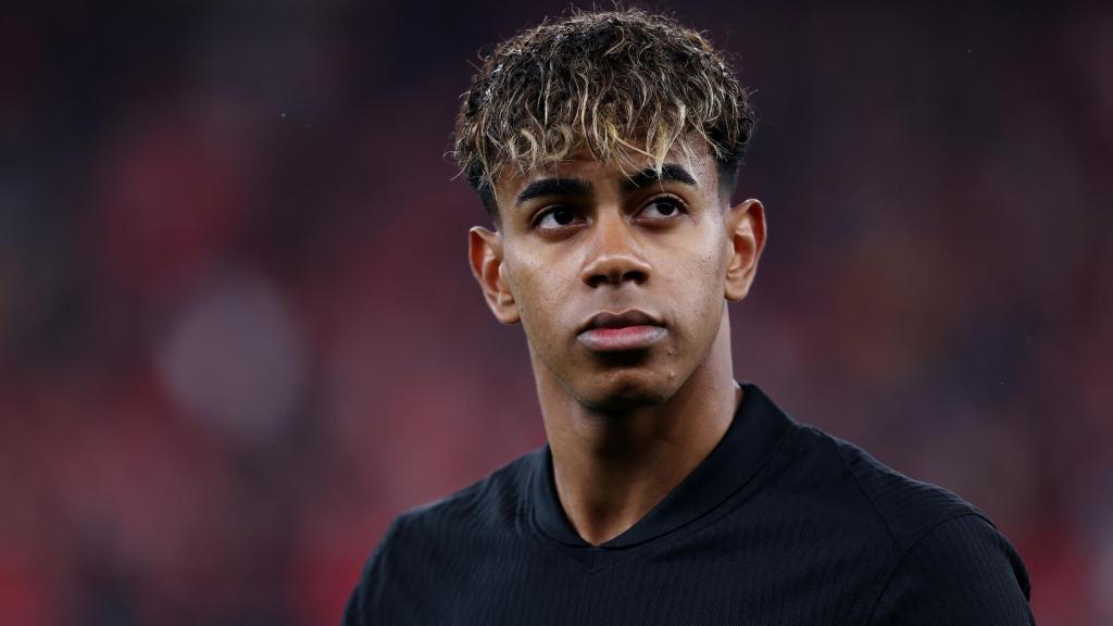 Lamine Yamal, ante el Benfica en los octavos de Champions League