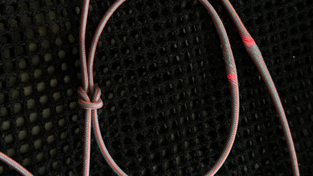 La fibra elástica que contiene el ordenador.