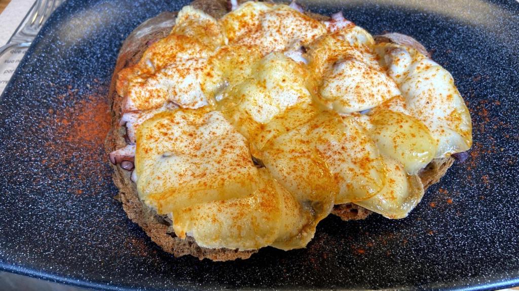 La tosta de pulpo de Pepa a Loba.