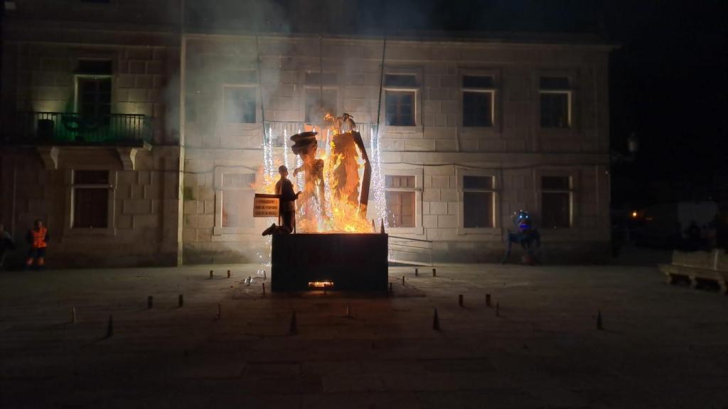 La dictadura ardió en el Meco de Redondela (Pontevedra)