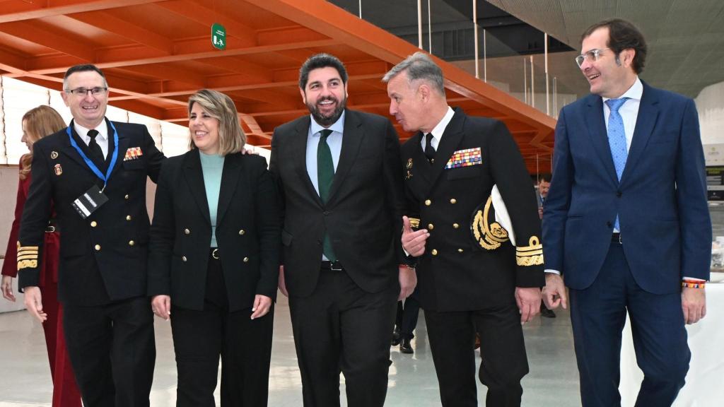 López Miras (c), durante la inauguración del Congreso Industria Naval de Defensa Europea.