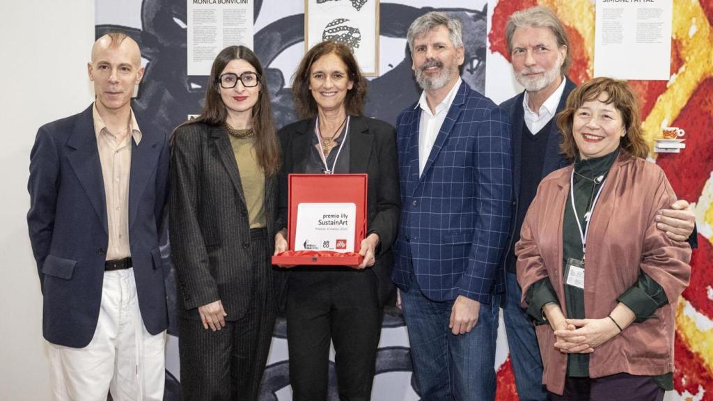 La catalana Claudia Pagès, a la que han concedido el Premio illy SustainArt de illycaffè.