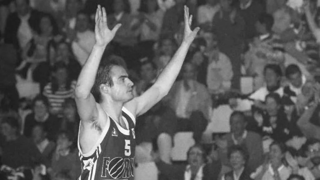 El exjugador de baloncesto Lalo García