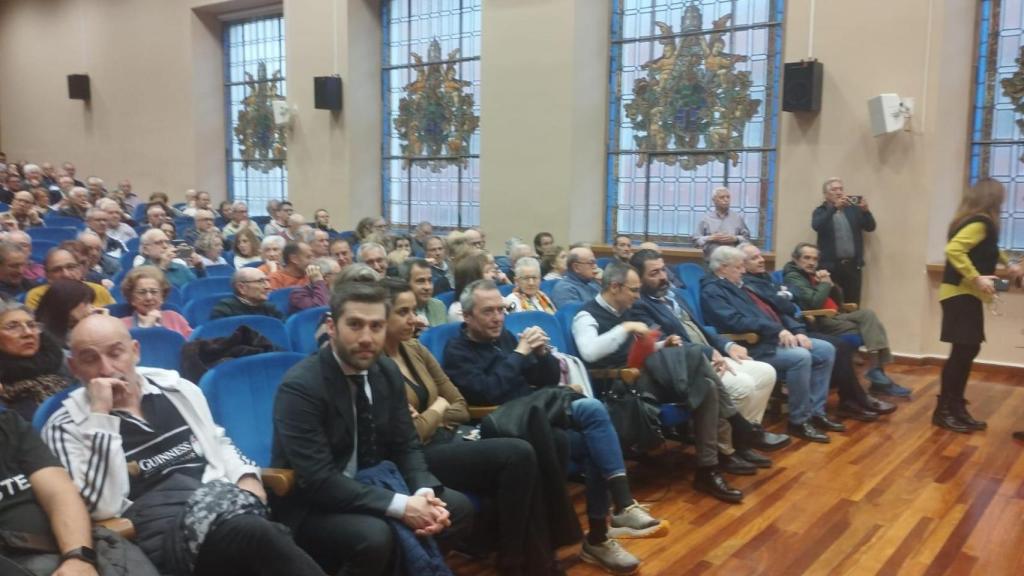 Debate organizado por la Plataforma por el Soterramiento del Ferrocarril en Valladolid