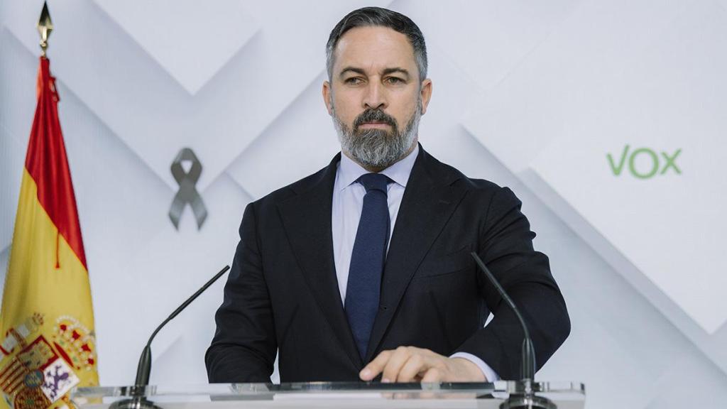 El líder de Vox, Santiago Abascal, durante una rueda de prensa