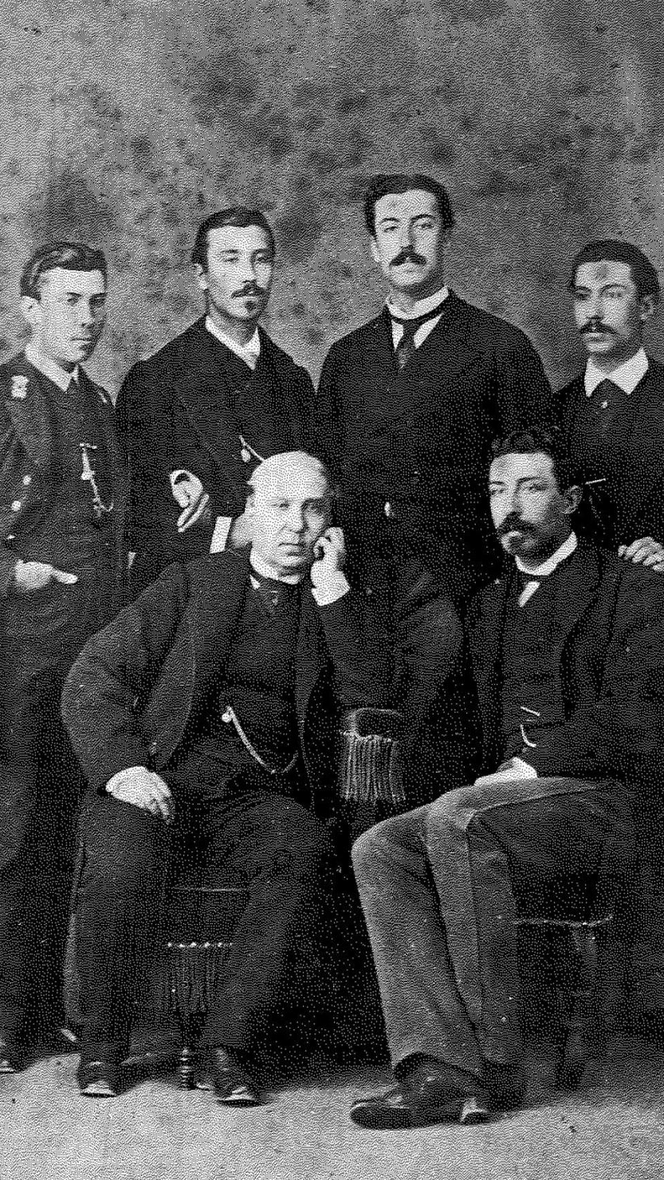 José María de Ybarra, fundador de Ybarra en 1842, con sus hijos.