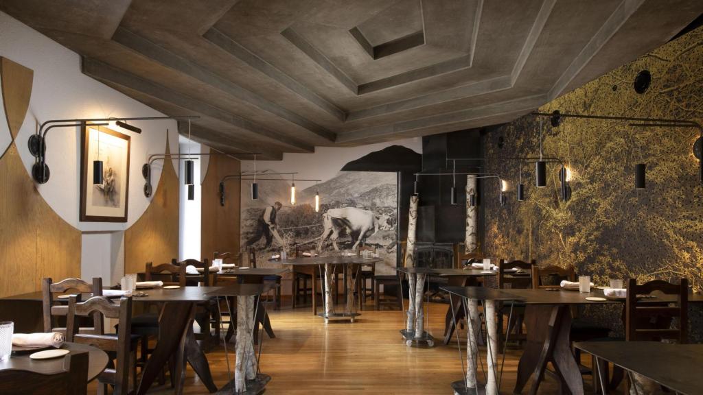 Detalle de la sala del restaurante Ansils.