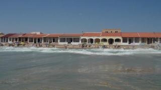 Casas históricas construidas por el ingeniero Mira en la playa de Babilonia en Guardamar del Segura.