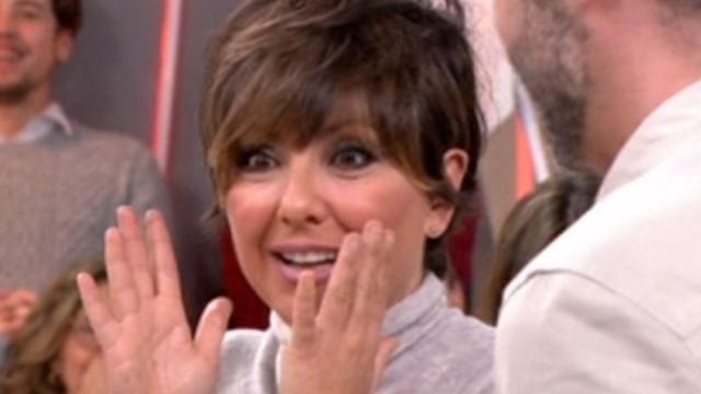 Sonsoles Ónega interrumpe en directo su programa por un aparatoso accidente