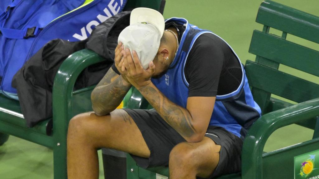 Nick Kyrgios llora desconsolado tras tener que retirarse en Indian Wells 2025