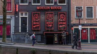 El barrio rojo de Ámsterdam es uno de los mayores focos de prostitución de Europa.