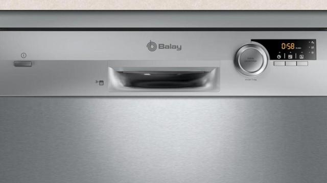 Olvídate de lavar los platos a mano: este es el lavavajillas Balay más eficiente energéticamente y rebajado un 40%