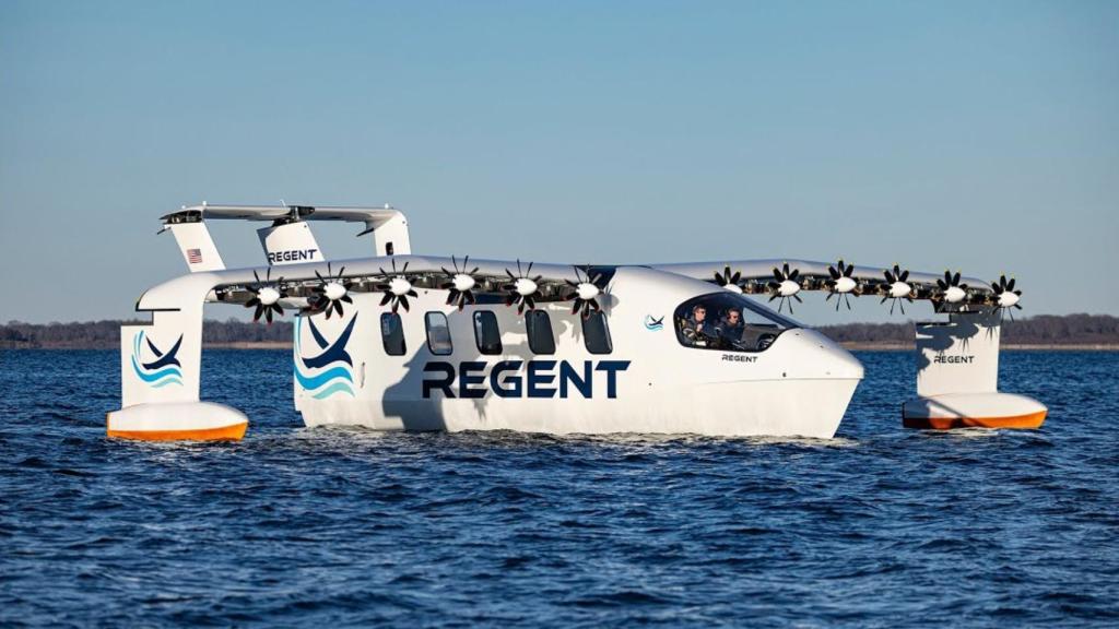 El seaglider Viceroy durante sus primeras pruebas de mar
