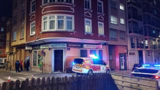 Los bomberos de A Coruña sofocan un incendio en Os Mallos