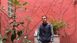 Alberto vive en uno de los barrios más turísticos de la ciudad.