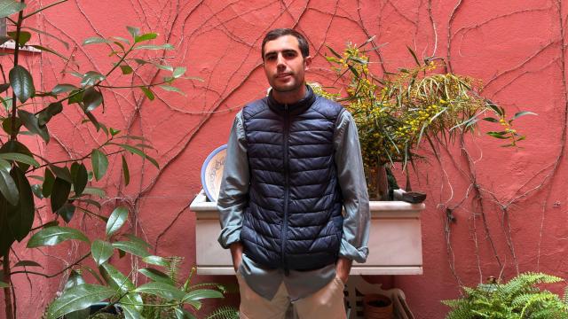 Alberto vive en uno de los barrios más turísticos de la ciudad.