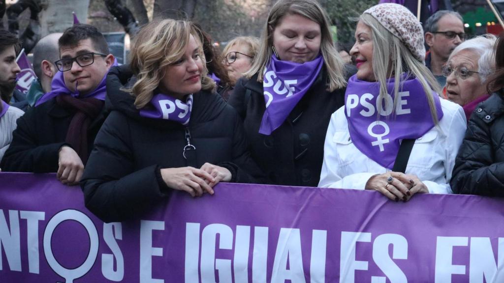 La ministra Pilar Alegría se ha sumado a las manifestaciones por el 8M en Zaragoza