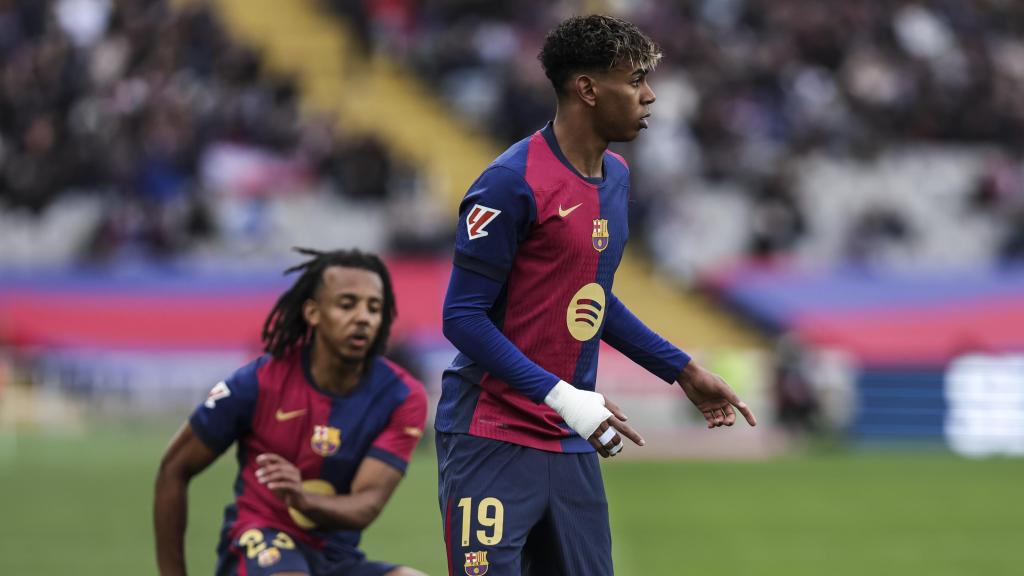 Lamine Yamal y Jules Koundé, con el FC Barcelona