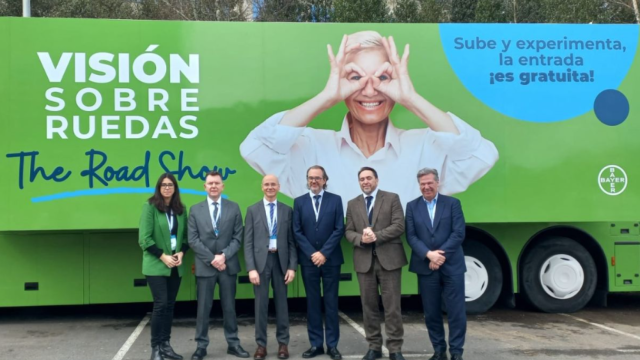 La campaña de salud oftalmológica de Bayer finaliza tras acoger a más de mil visitantes y un centenar de sanitarios