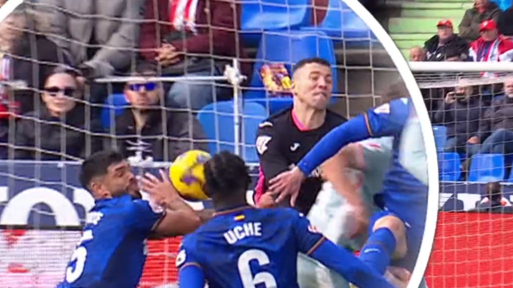 La mano de Alderete que terminó en el penalti del Atlético de Madrid.