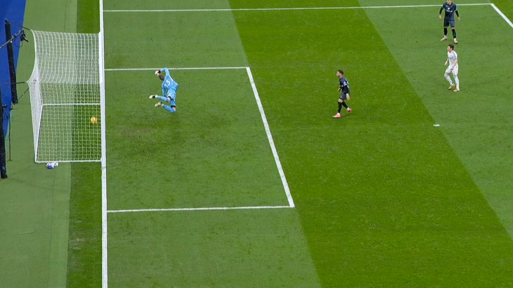 Gol de Pedro Díaz para el Rayo Vallecano.