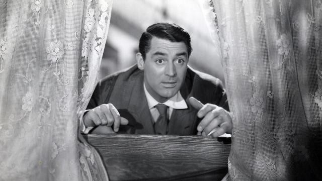 Cary Grant, en 'Arsénico por compasión' (Frank Capra, 1944)