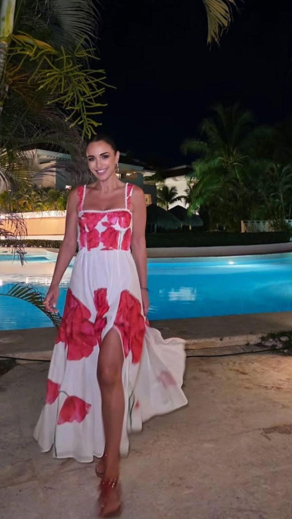 Vestido Crissy, de Charo Ruiz. Precio: 640 euros.