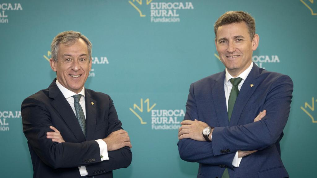 Javier López y Víctor Manuel Martín, presidente y director general de Eurocaja Rural, respectivamente.