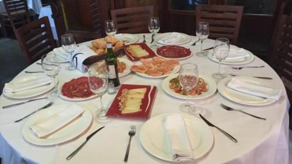 Así es una mesa en La Reja